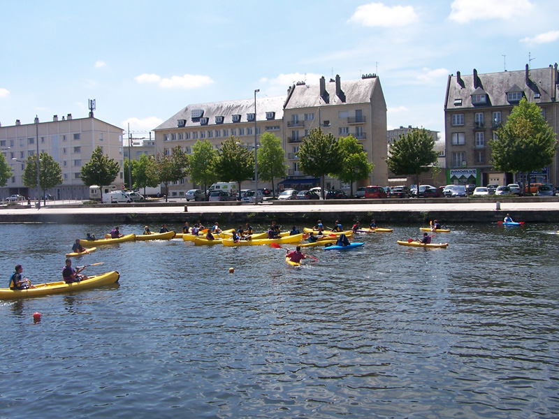 Kayak EVJF à Caen