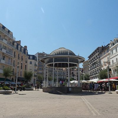Place Sainte-Eugénie