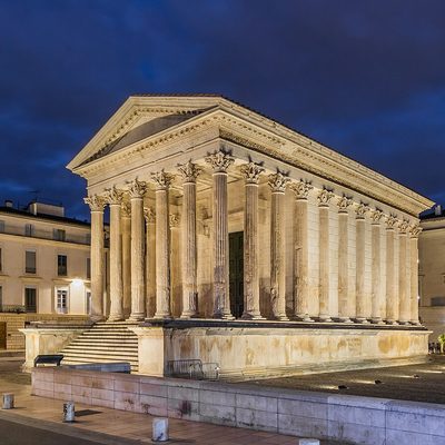 Maison Carrée