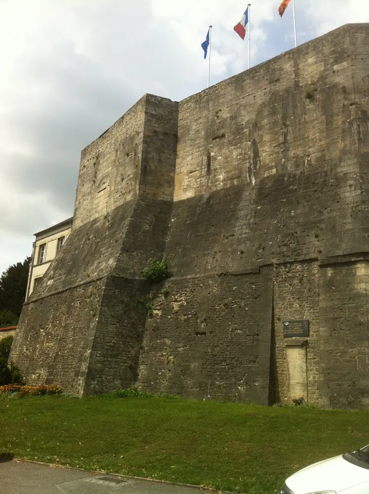 Le donjon d’Argentan à Argentan